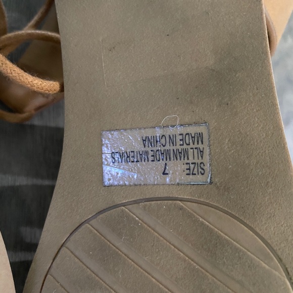 Rue 21 Brown LaceUp Flat Sandals Size 7 - Picture 6 of 9